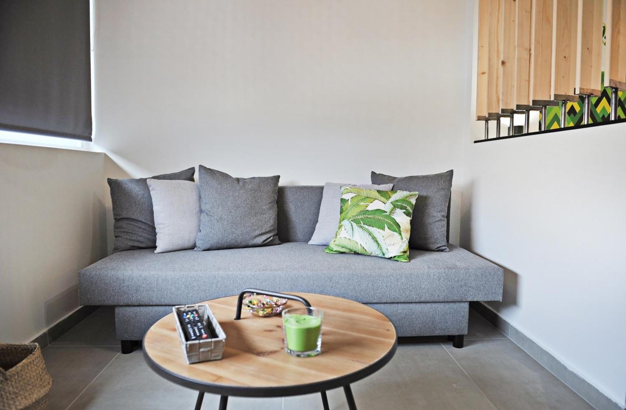 The Athenians Modern Apartments Ruang foto