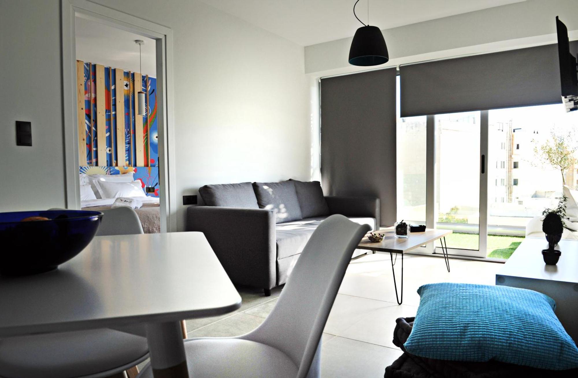 The Athenians Modern Apartments Ruang foto