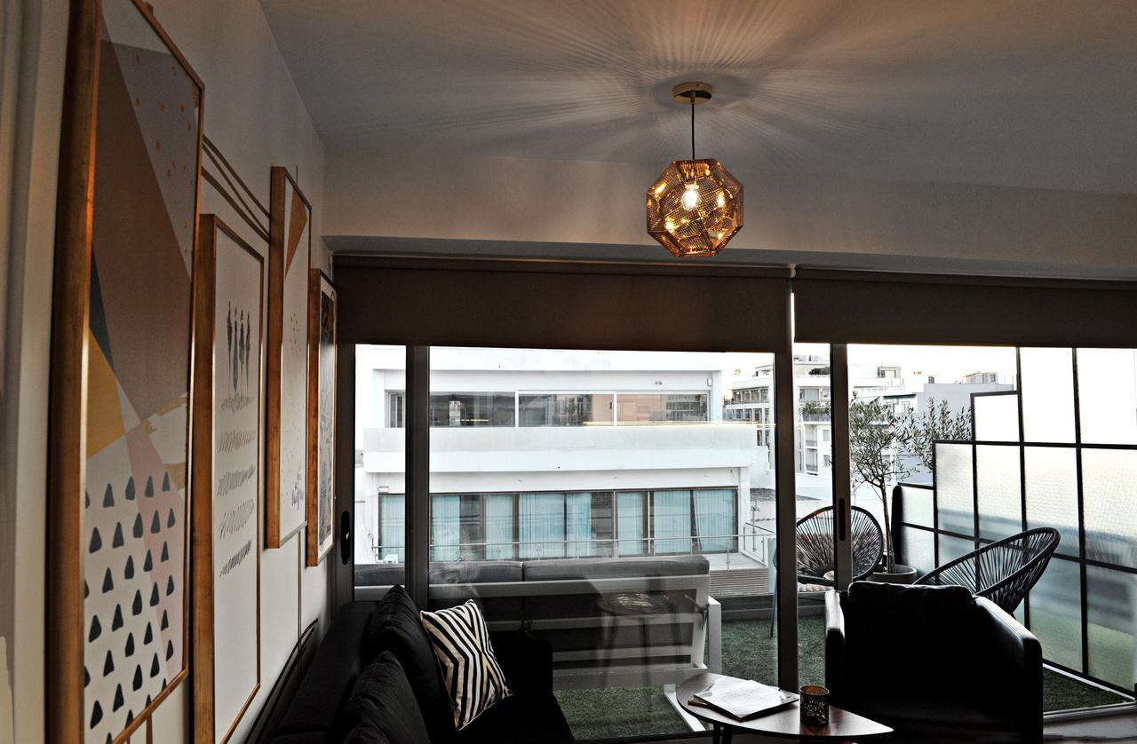 The Athenians Modern Apartments Bagian luar foto