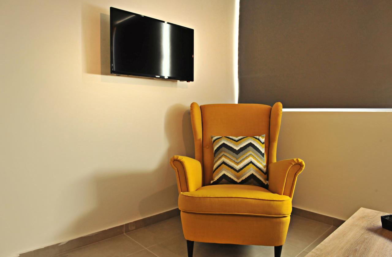 The Athenians Modern Apartments Bagian luar foto