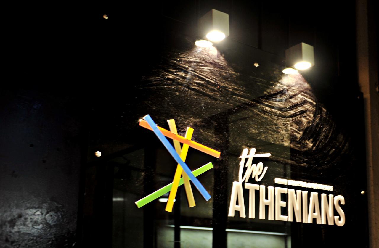 The Athenians Modern Apartments Bagian luar foto