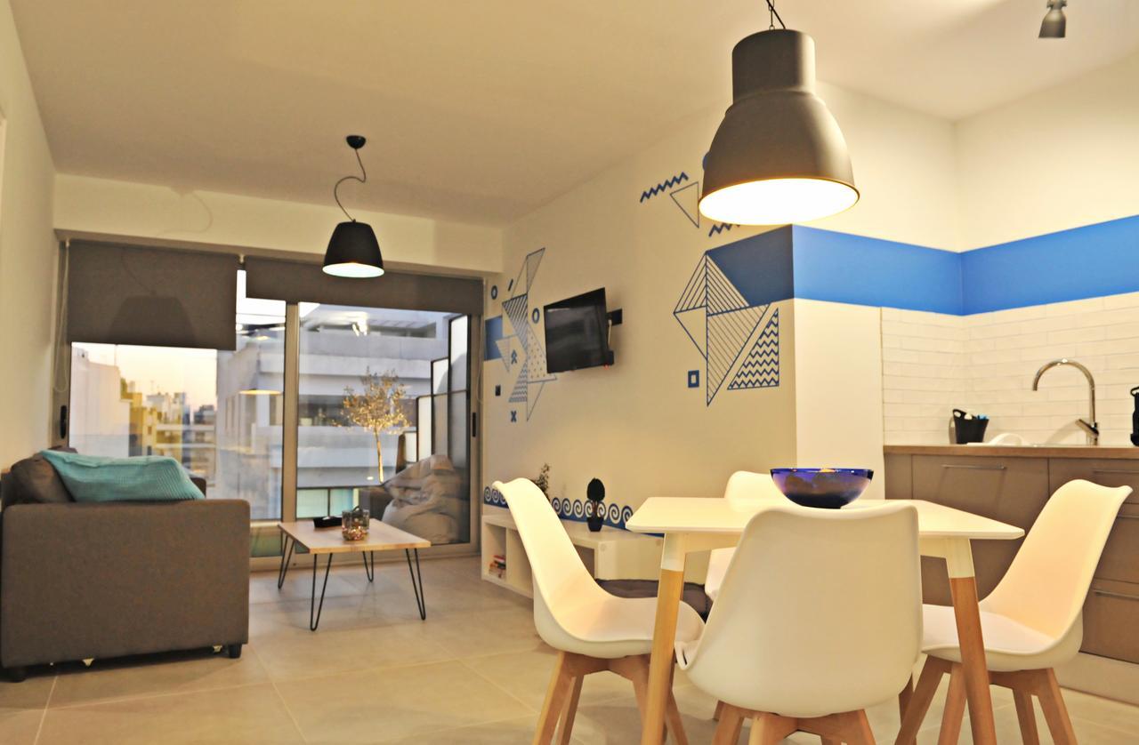 The Athenians Modern Apartments Bagian luar foto