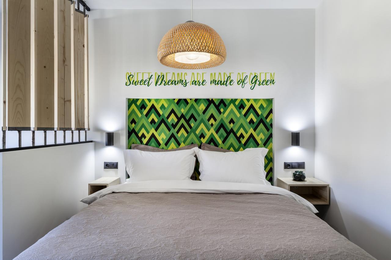 The Athenians Modern Apartments Bagian luar foto